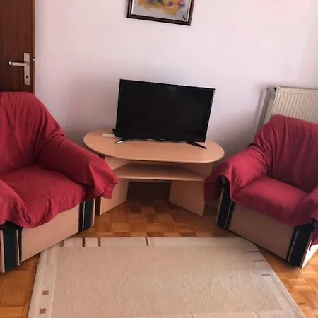David Apartman Peroj